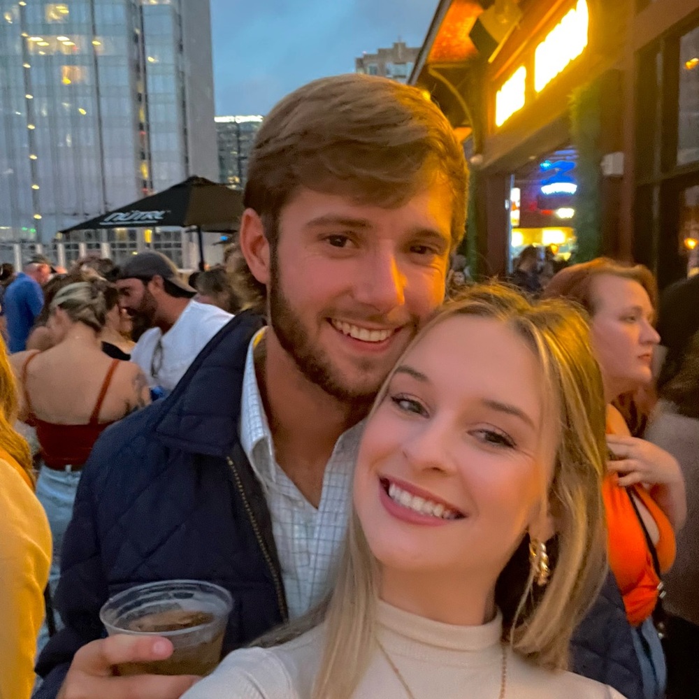 Meet your Posher, Kelsey brooke